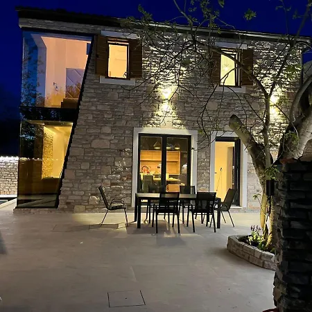 Casa Giulia With Heated Pool Vila Privlaka (Zadar)