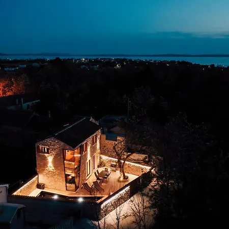 Вилла Casa Giulia With Heated Pool Привлака