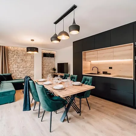 וילה Casa Giulia With Heated Pool פריבלאקה