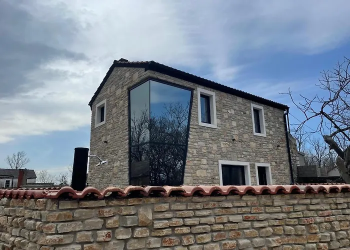 Vila Casa Giulia With Heated Pool *