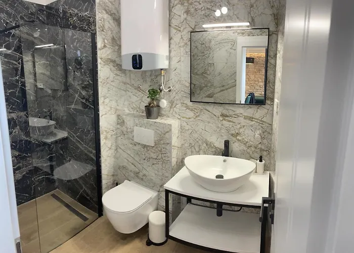 Casa Giulia With Heated Pool