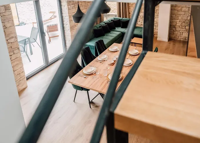 Casa Giulia With Heated Pool * Privlaka (Zadar)