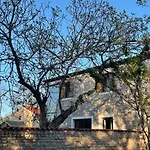 Casa Giulia With Heated Pool Villa *