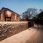 Casa Giulia With Heated Pool