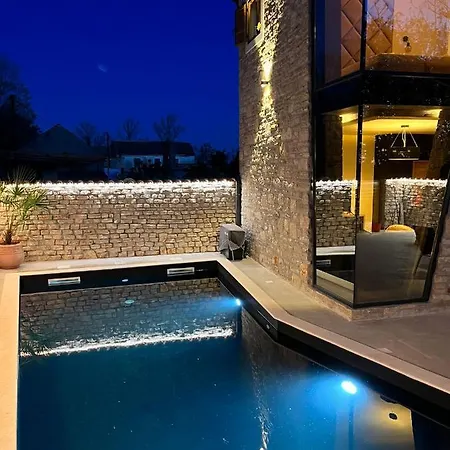 Casa Giulia With Heated Pool *