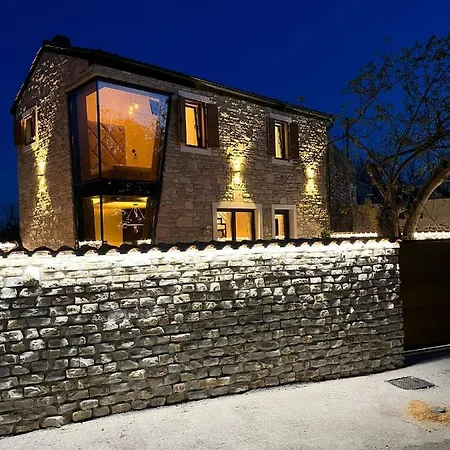 Casa Giulia With Heated Pool *