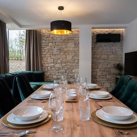 Villa Casa Giulia With Heated Pool