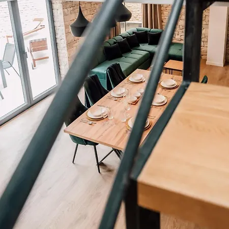 Casa Giulia With Heated Pool * 普利拉卡