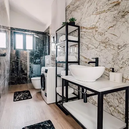 Casa Giulia With Heated Pool *