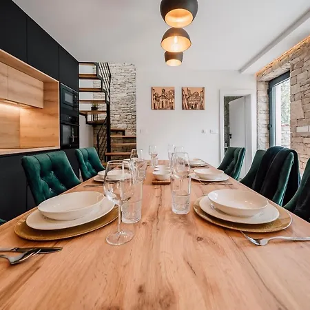 Villa Casa Giulia With Heated Pool Privlaka (Zadar)